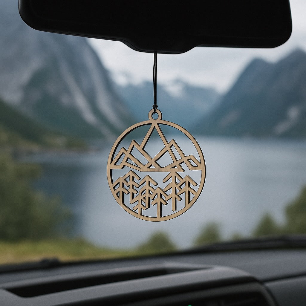 Holzanhänger „Outdoor Edition Berge“ – Naturmotive für Camper, Vanlife & Zuhause